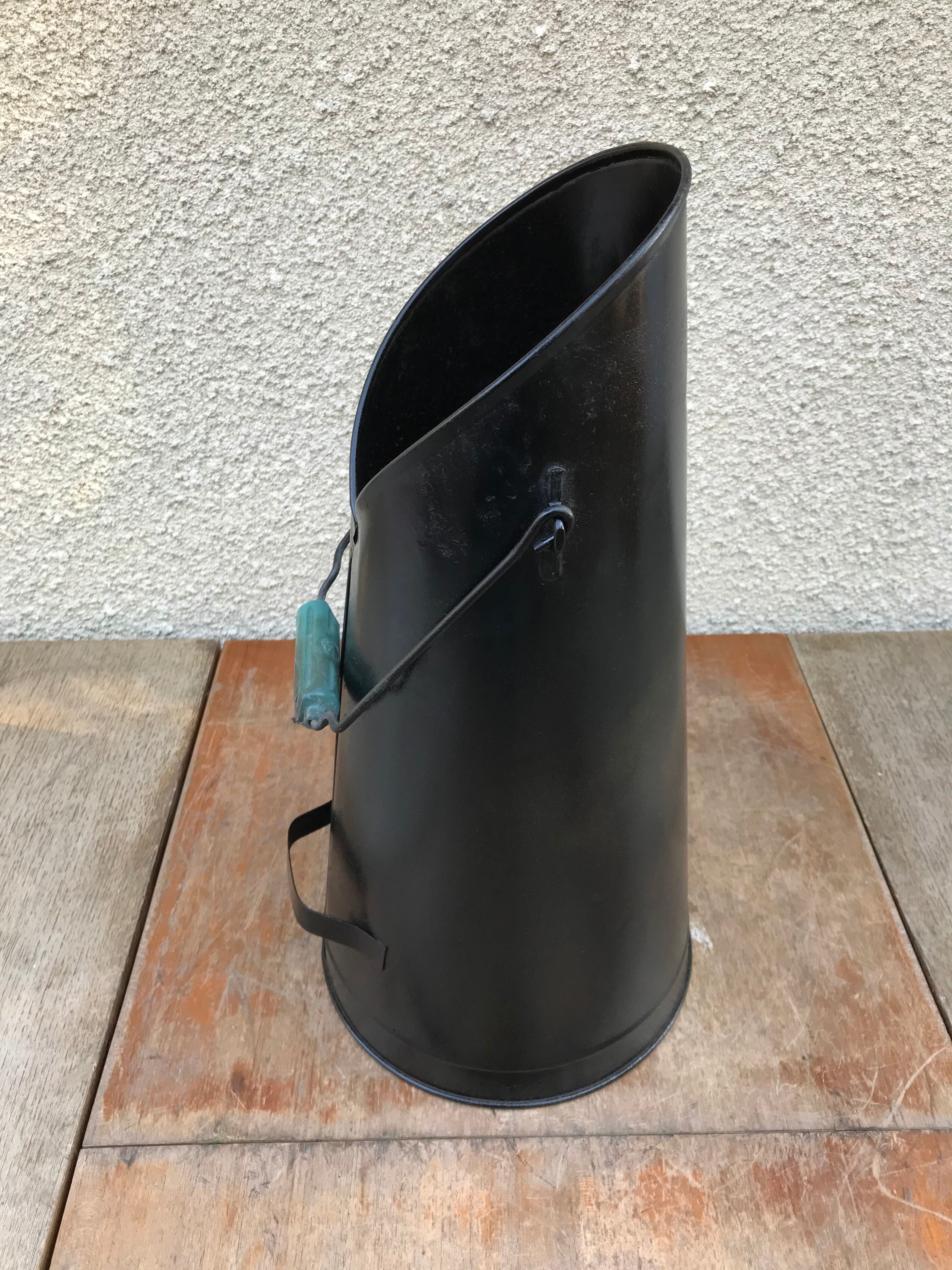 Former coal seau door umbrella black metal - anse vintage