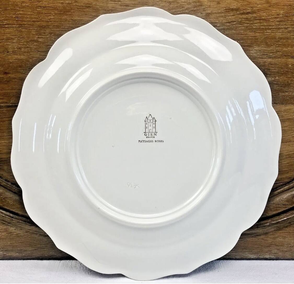 Round dish Gien model pink landscapes 1960 1971