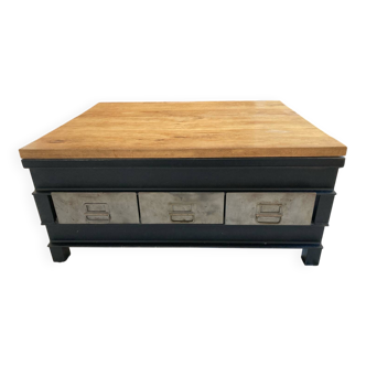 Industrial style coffee table