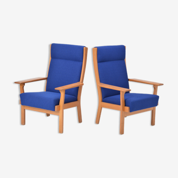 Set of Two Danish Mid-Century Modern GE 181 a Chairs by Hans Wegner for GETAMA