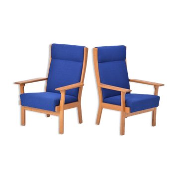 Set of Two Danish Mid-Century Modern GE 181 a Chairs by Hans Wegner for GETAMA