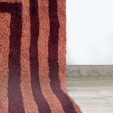 Authenticité et Raffinement – Tapis Berbère fait a la main 200x60cm