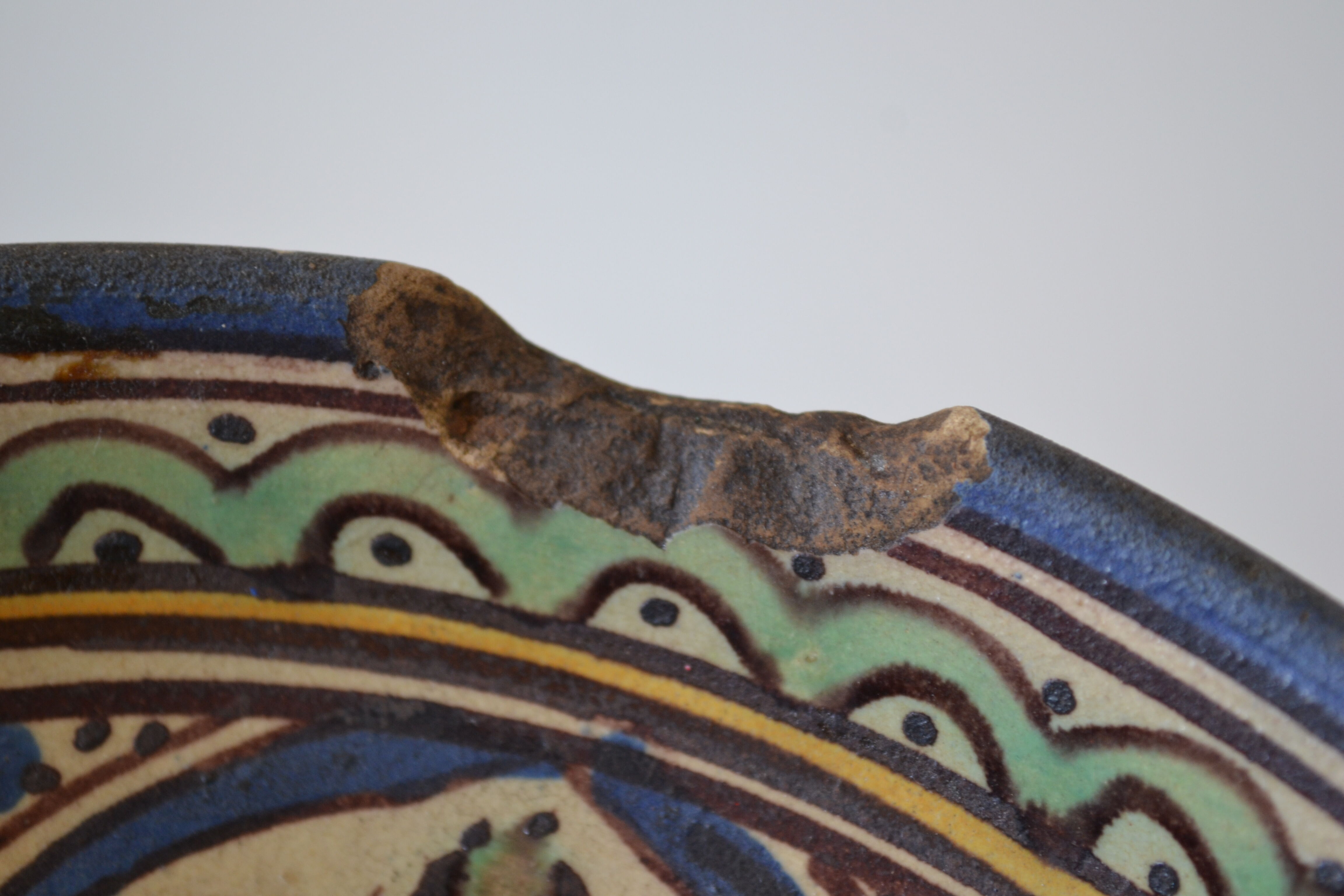 Ancient berbere ceramic dish signed north africa