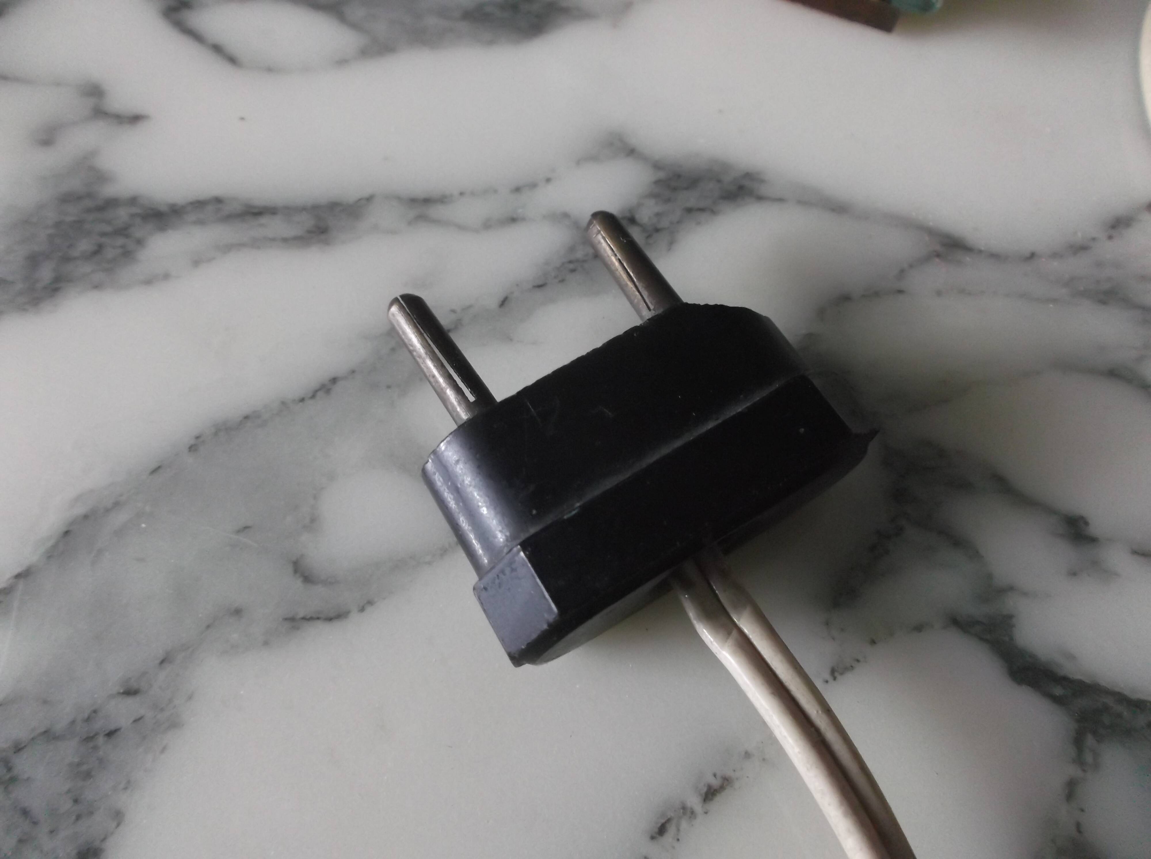 Art deco modernist Maison Desny table lamp