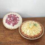 Barbotine serving dish