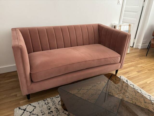 Compact powder pink sofa made