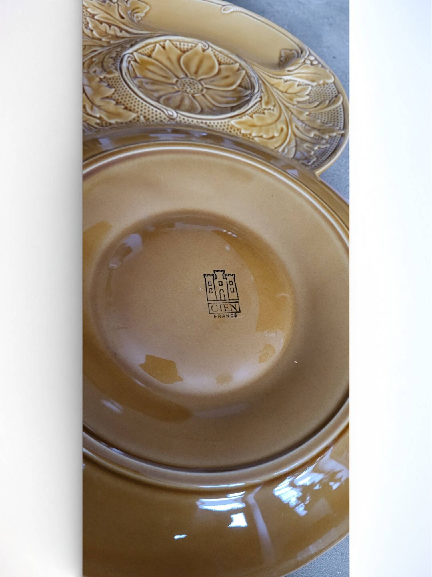 6 artichoke plates Barbotine Gien