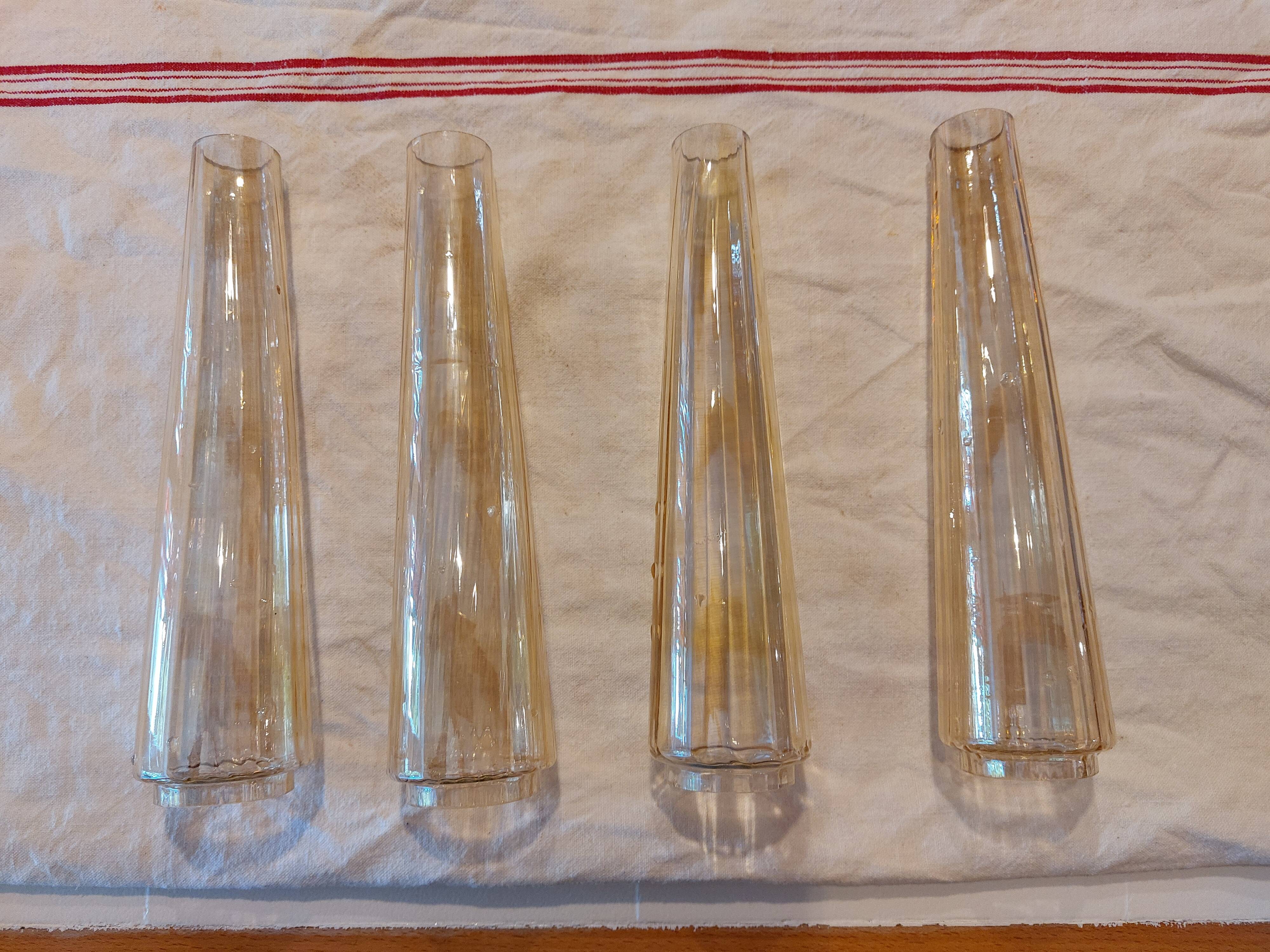 set of 4 glass tulips, for wall or portable lamp