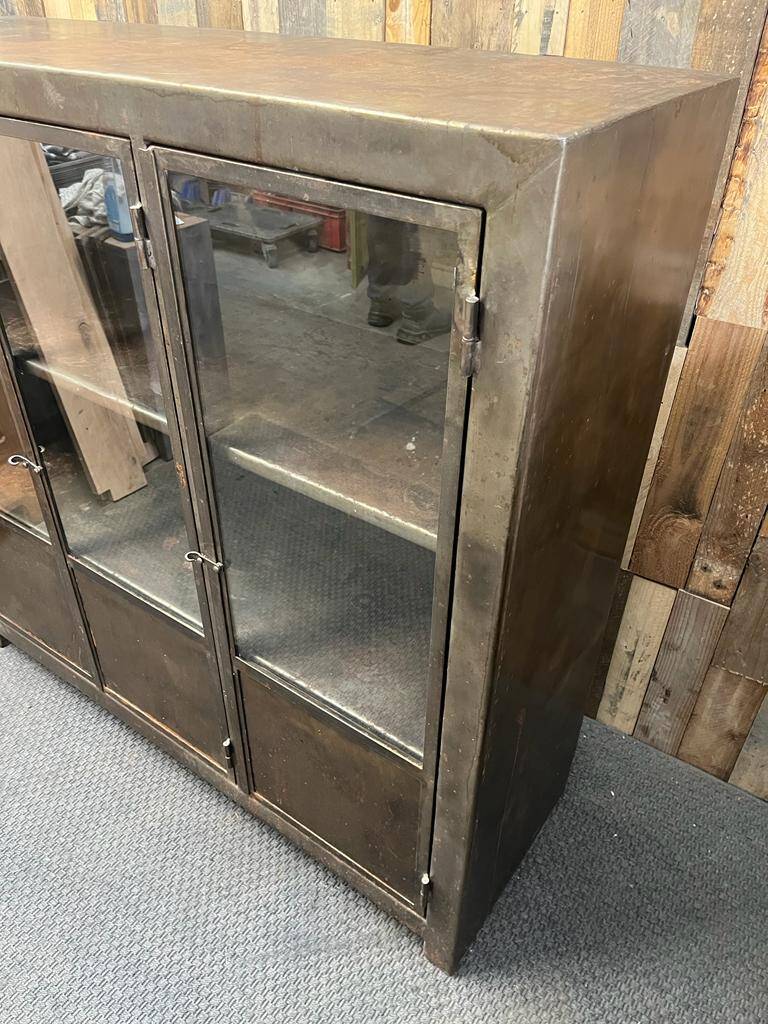 Industrial metal showcase 3 doors