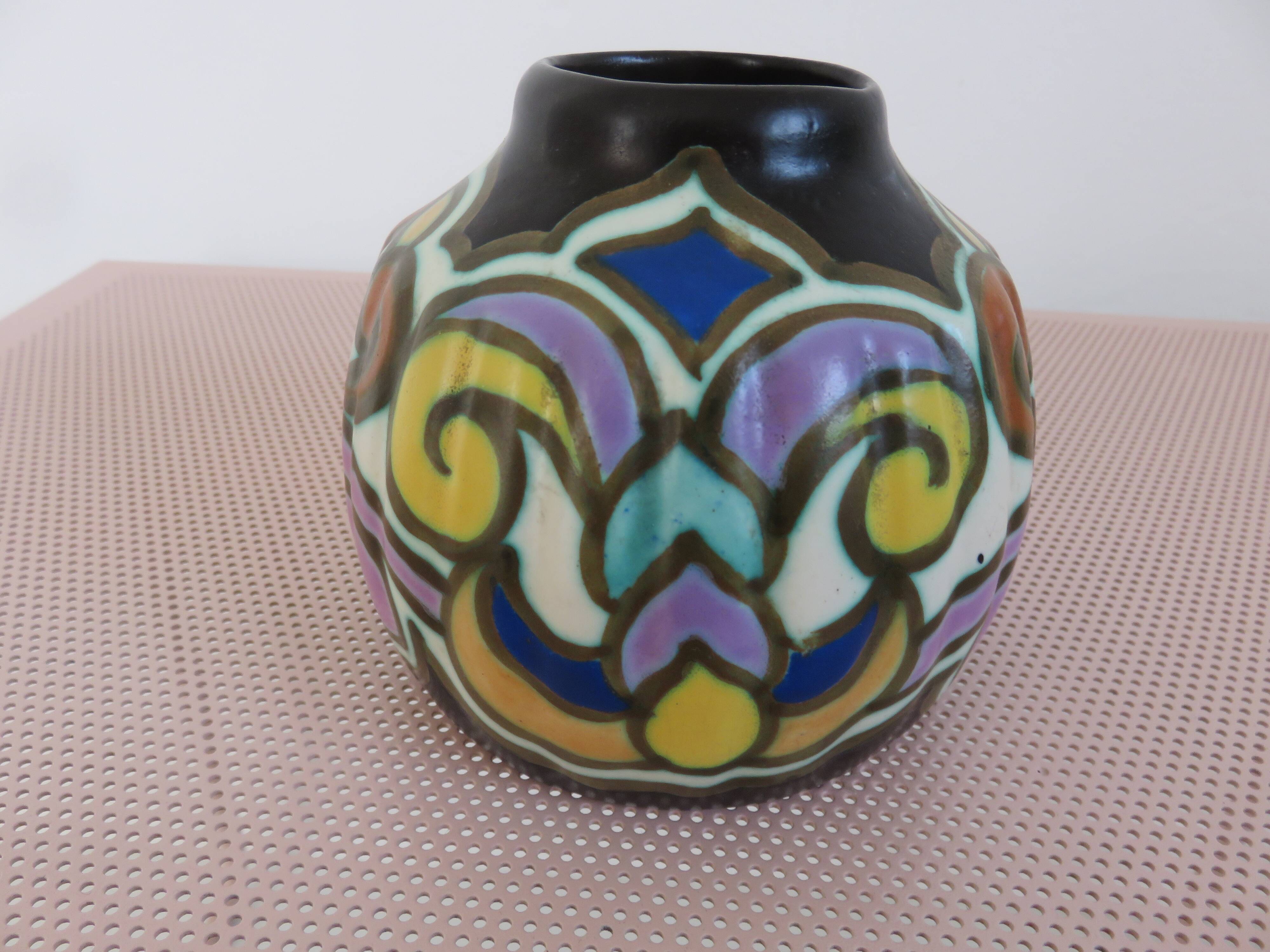Art Deco ceramic vase from Montoise Bergen, 1920s-1930s.