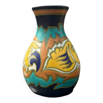 Gouda Vase Matte with Atlanta Pattern, South Holland, 1927