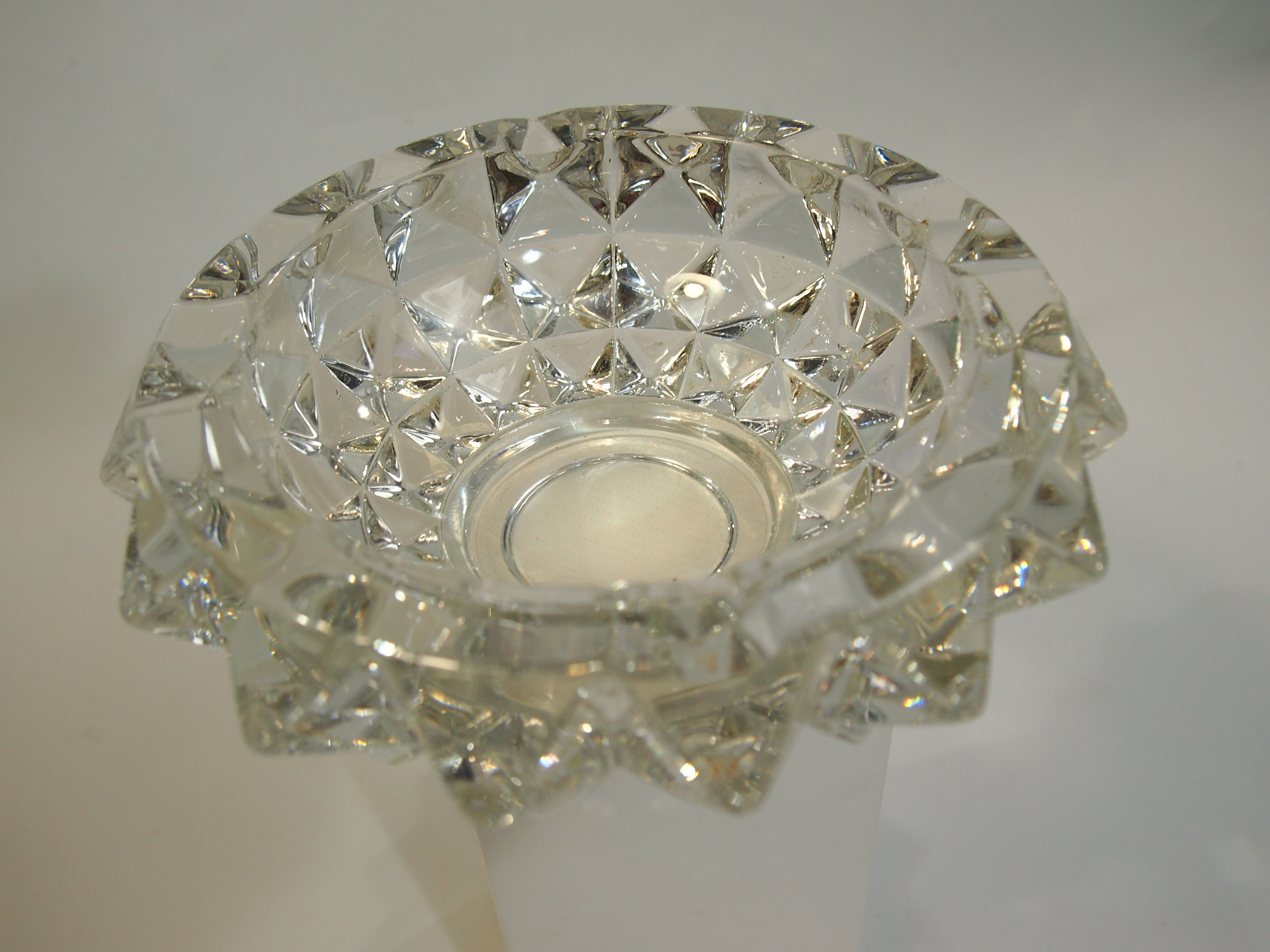 Glass/vintage ashtray