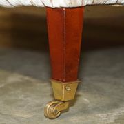 Canapé et repose-pieds en tissu, faits main en Angleterre
