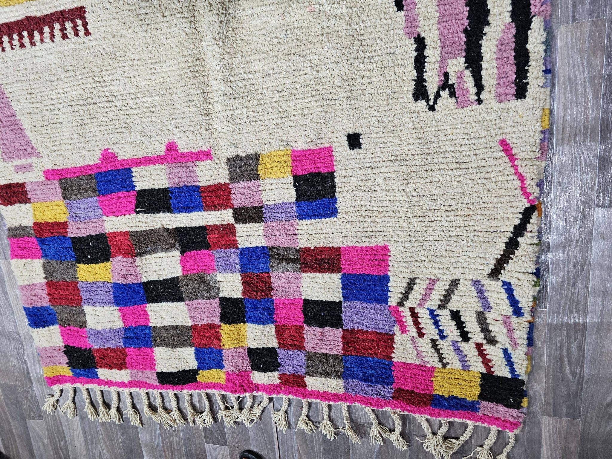 Natural handmade Moroccan rug 3 x 2 m