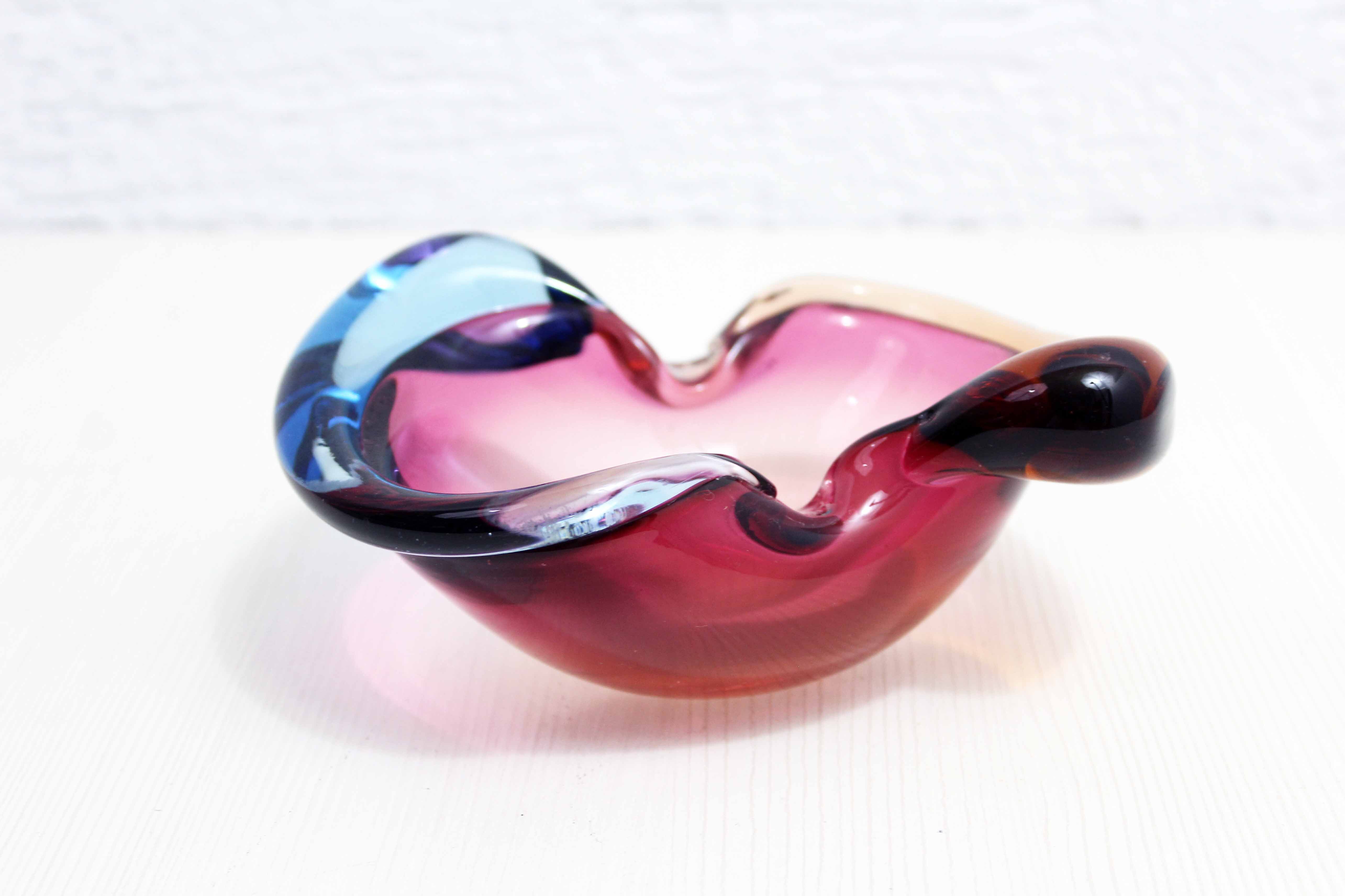 Trinket bowl of Murano glass