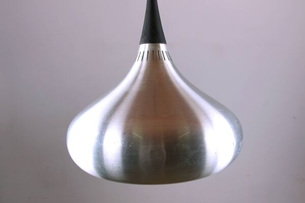 Grande suspension Danoise en métal chromé, modèle orient par Jo Hammerborg pour Fog & Morup 1960.
