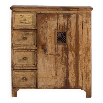 Antique kitchen cupboard (c.1920)