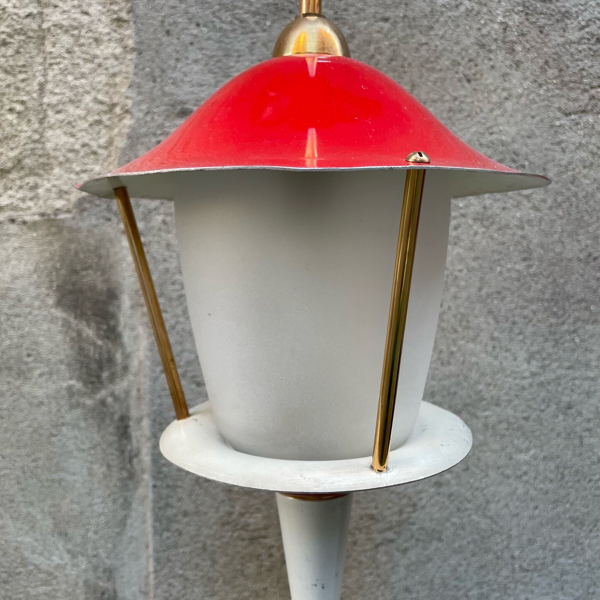 Suspension 50s red sheet metal