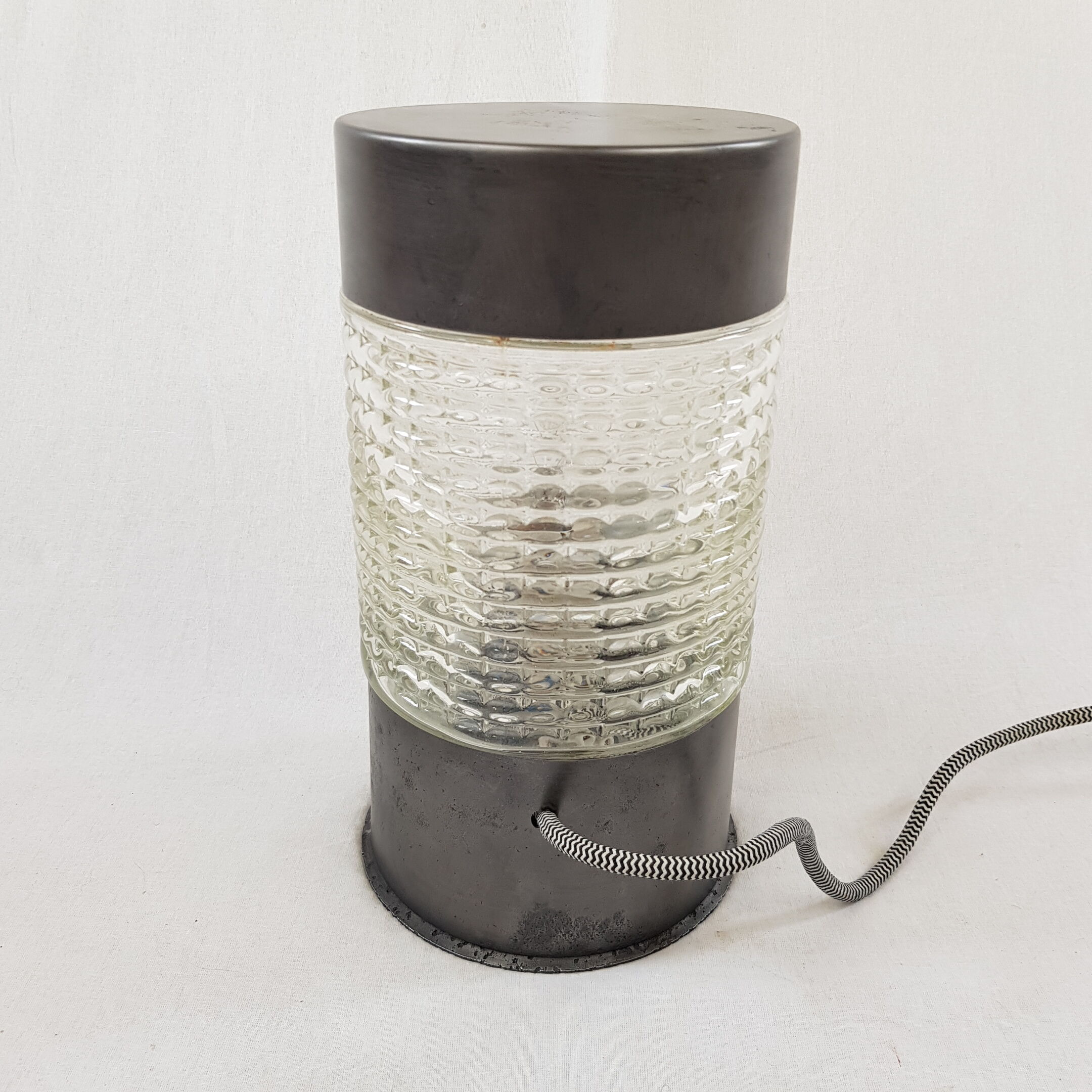 Lampe de table industriel metal graphité et verre Lita