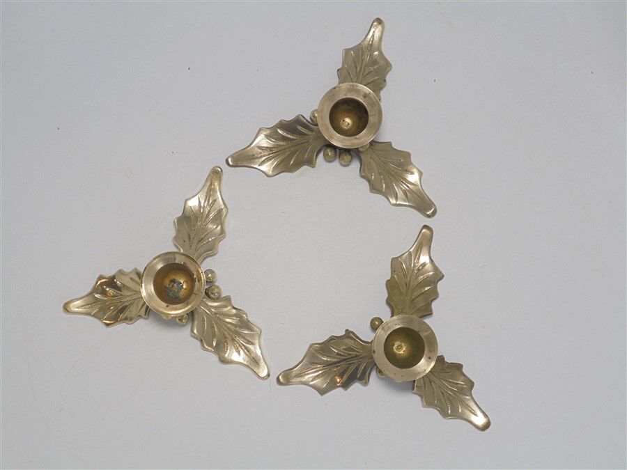 Trio of brass candle holders décor holly