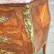 Commode tombeau en bois rose de style Louis XV dessus marbre