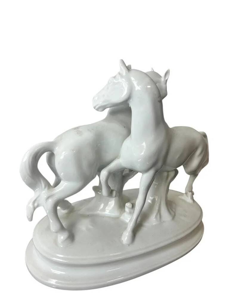 Vintage porcelain horse statue: gerold bavaria