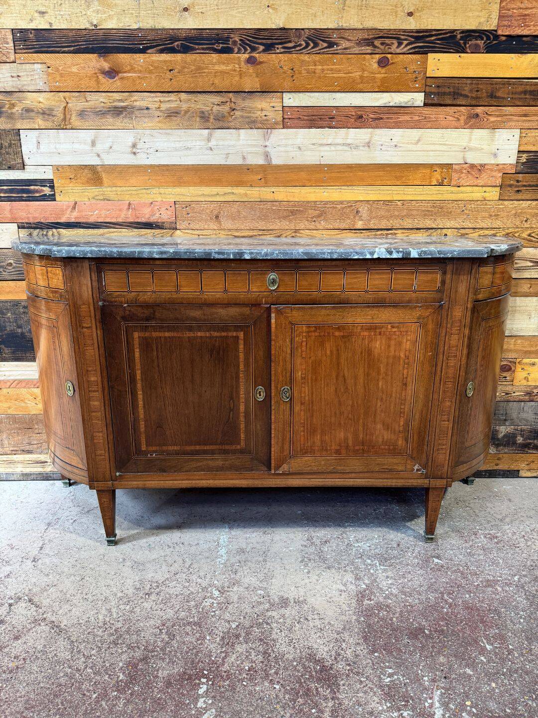 Buffet Louis XVI