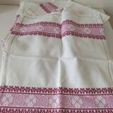 Vintage tablecloth and napkins