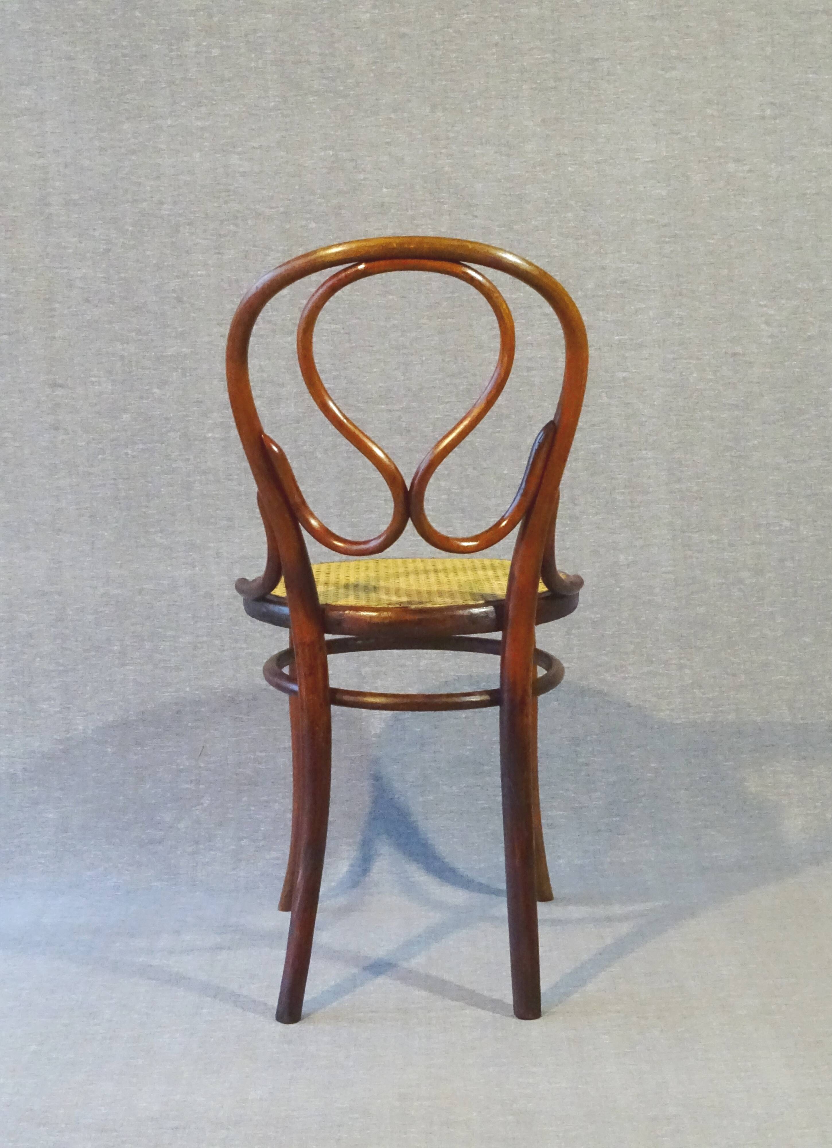 Chair Ca, 1890 Thonet N°20 "OMEGA"cannée, Bistrot