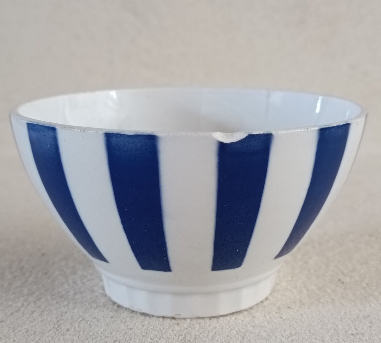 Digoin striped plate and bowl