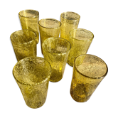 Verres à eau en verre bullé de couleur olive Biot