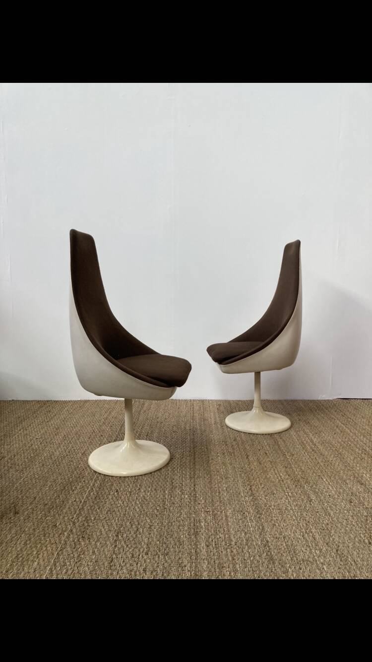 Chaises pied tulipe années 1970