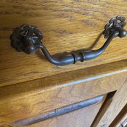 Artisanal buffet in solid oak, traditional assembly.