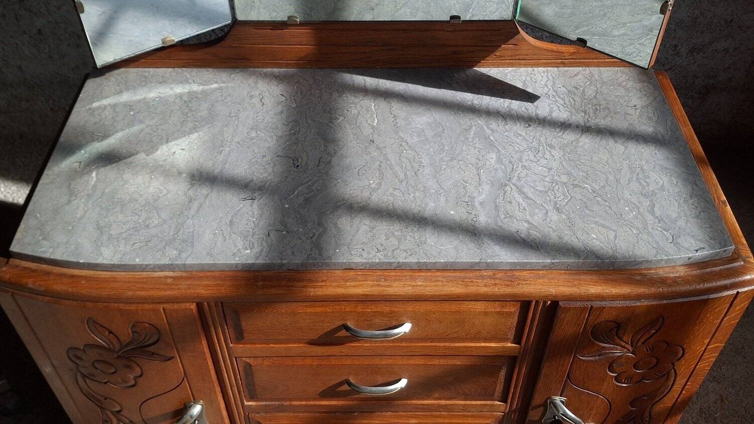 Art Deco hairdresser from the 1930s – Oak, marble, triptych mirror