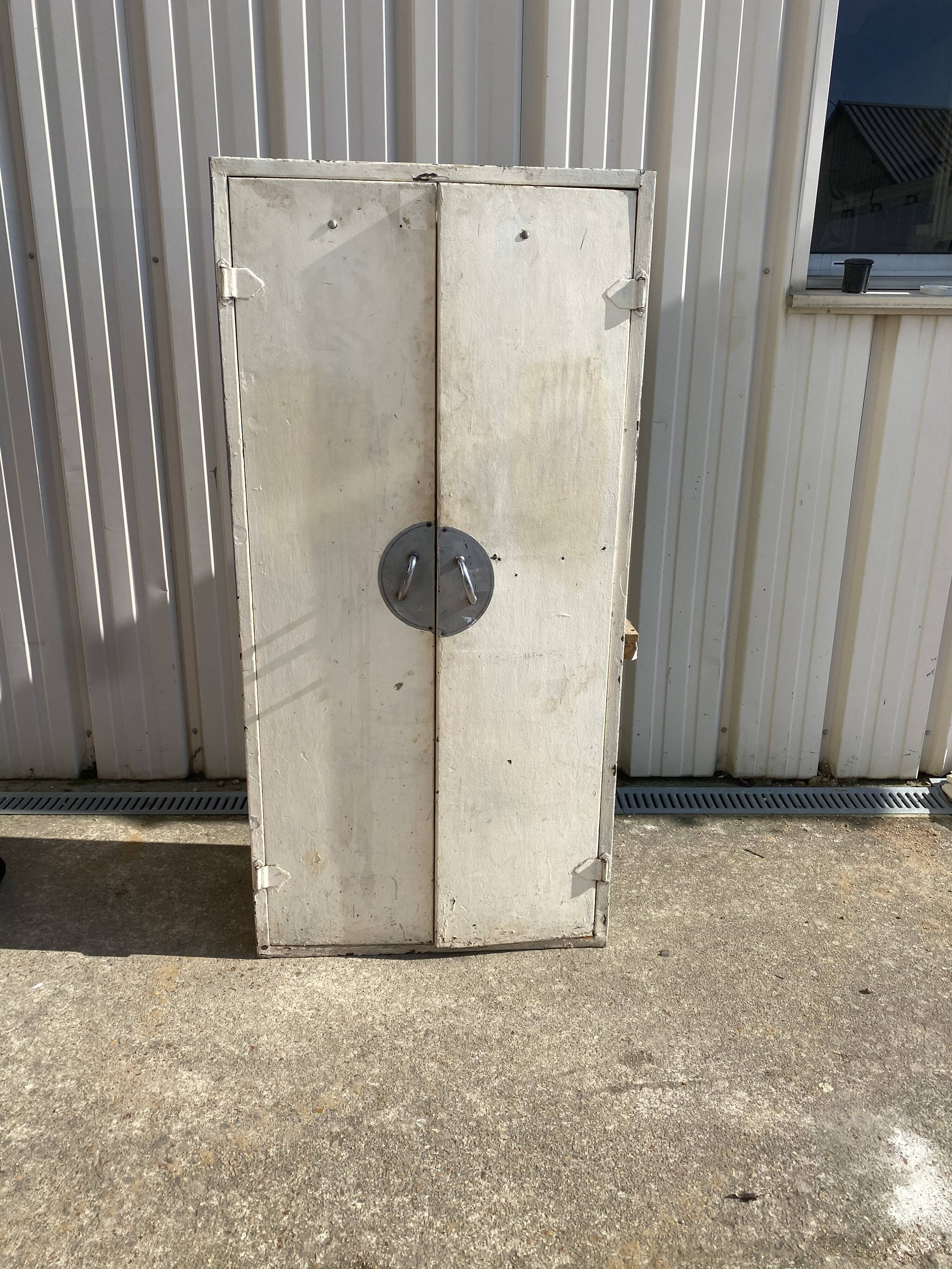 Industrial cabinet