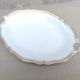 Plats ovales en porcelaine