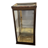 Counter display cabinet in wood and glass in Louis XVI style, 19th century.