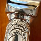 Christofle France, 12 dessert knives and 12 dessert forks in new condition.