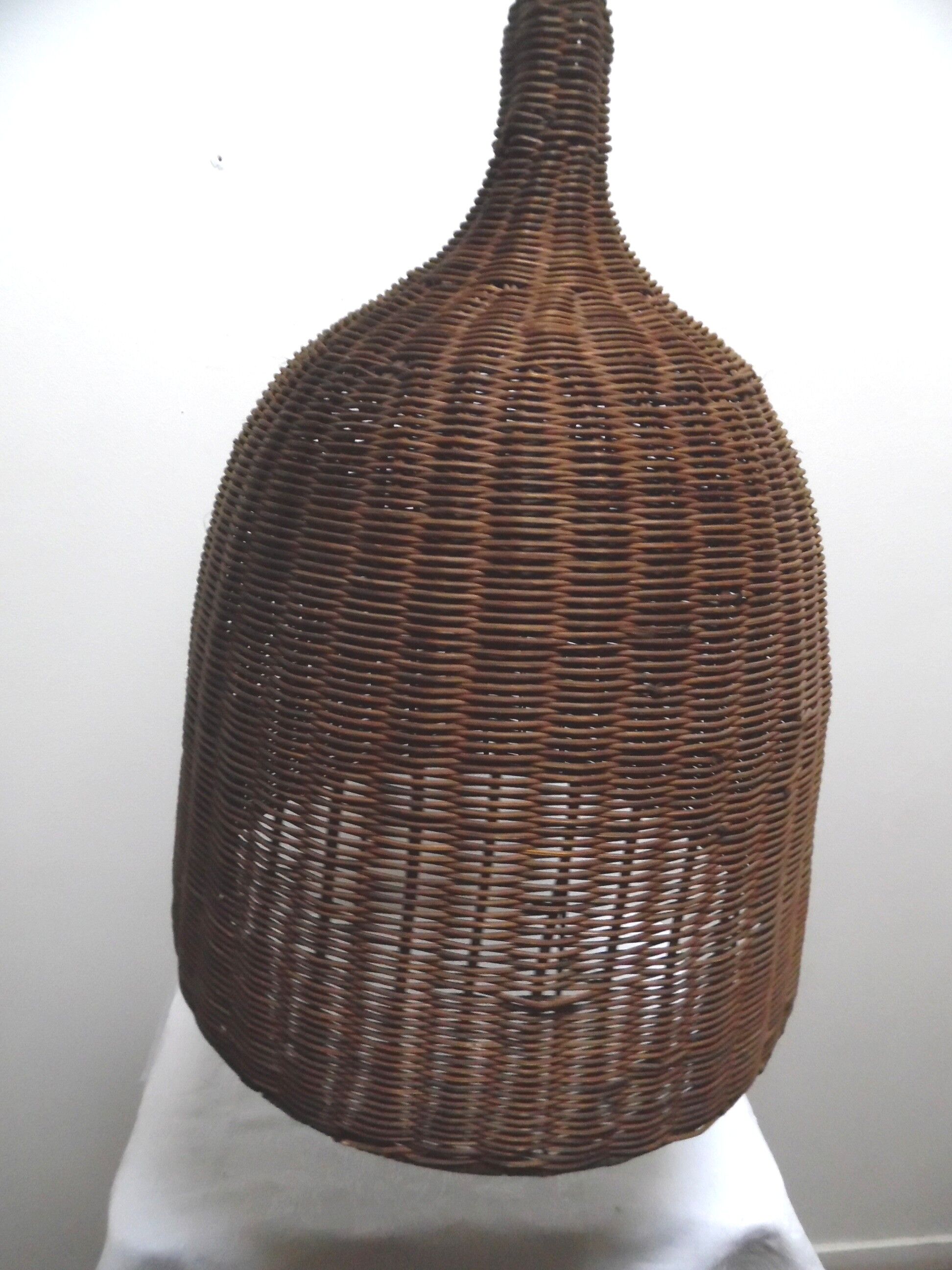 Rattan hanging lamp