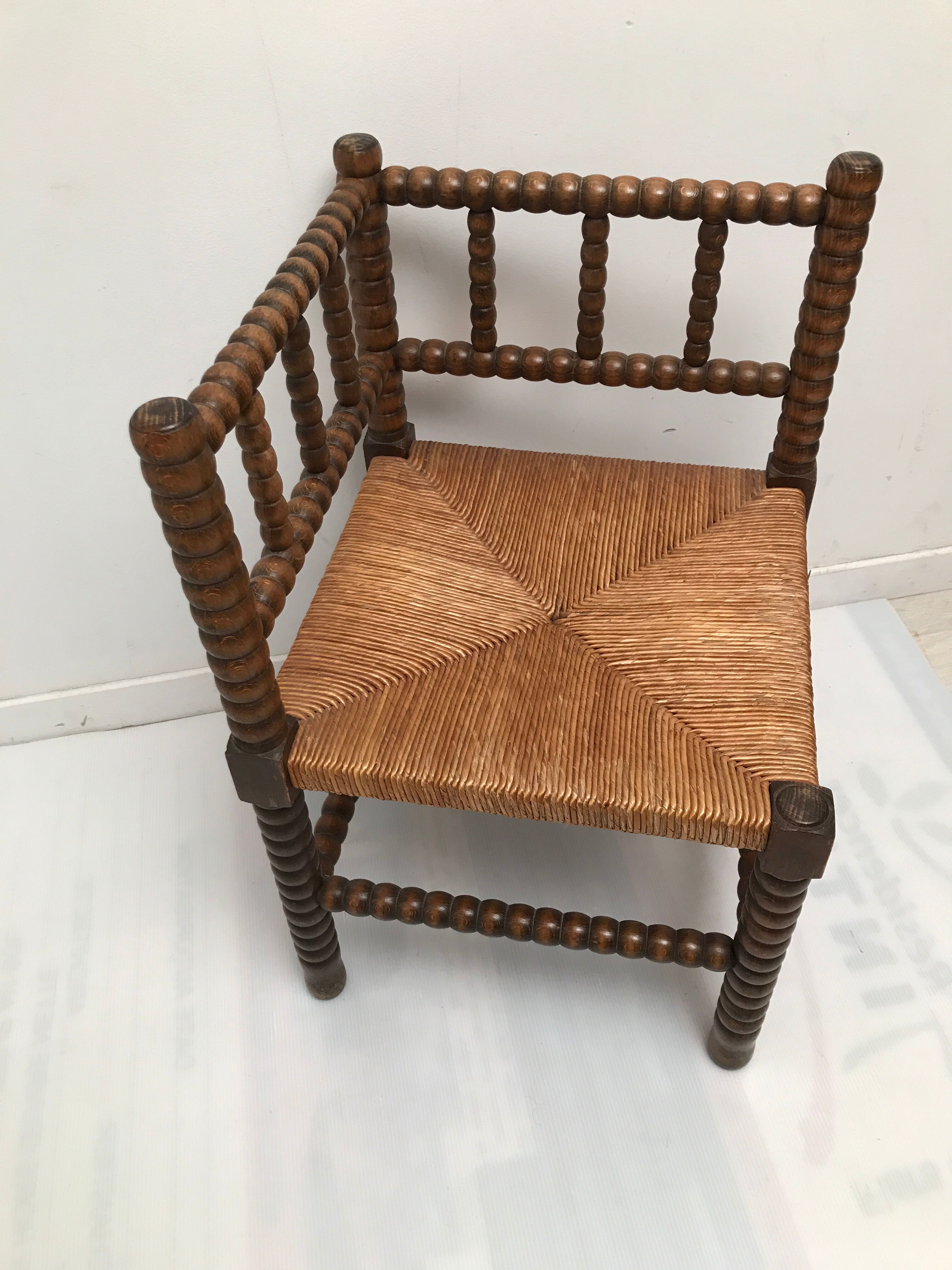 Fauteuil d'angle ancien vintage