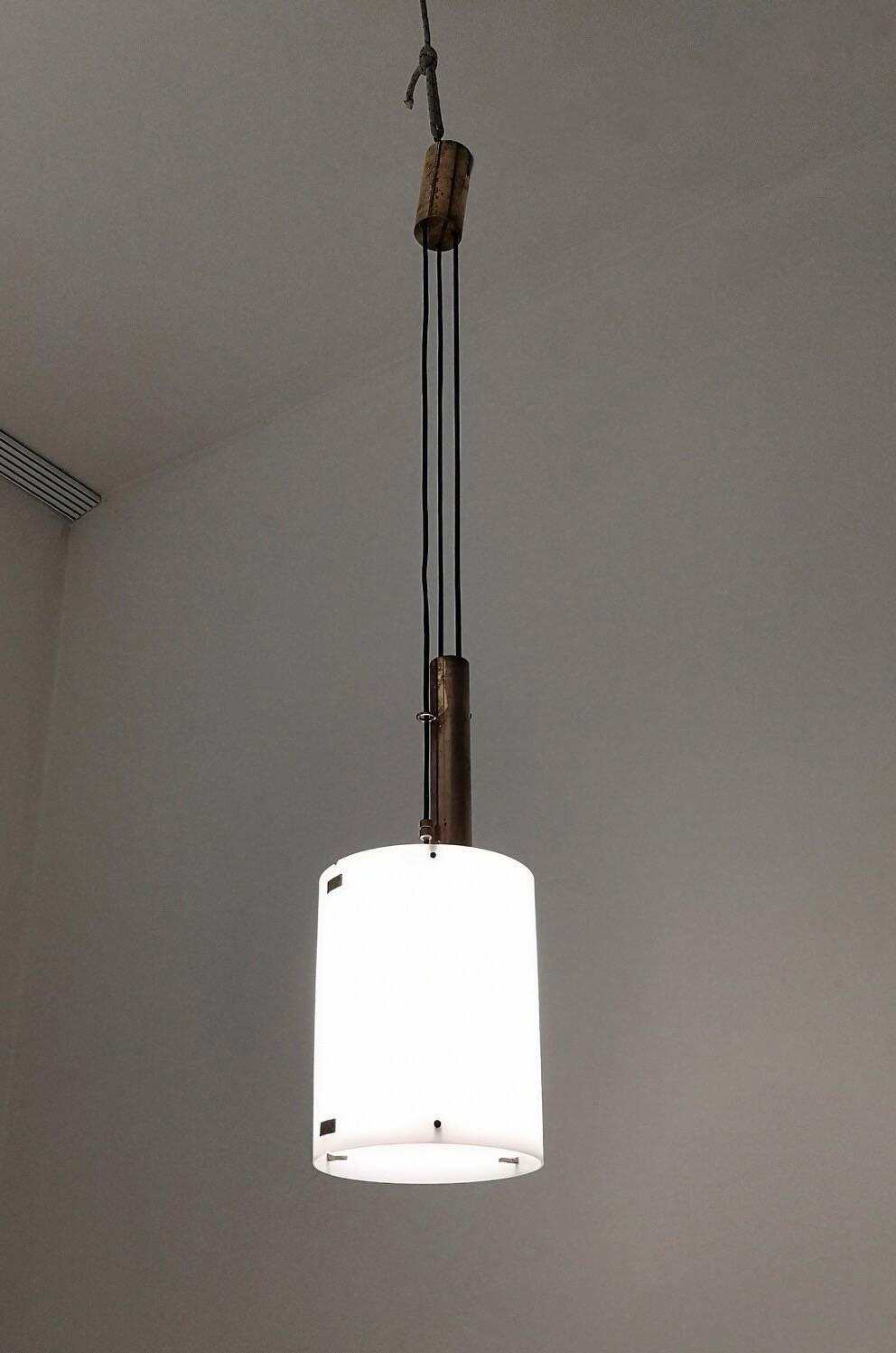 Adjustable Cylinder Pendant Mod. 437 by Tito Agnoli Produced by O-Luce, Ita