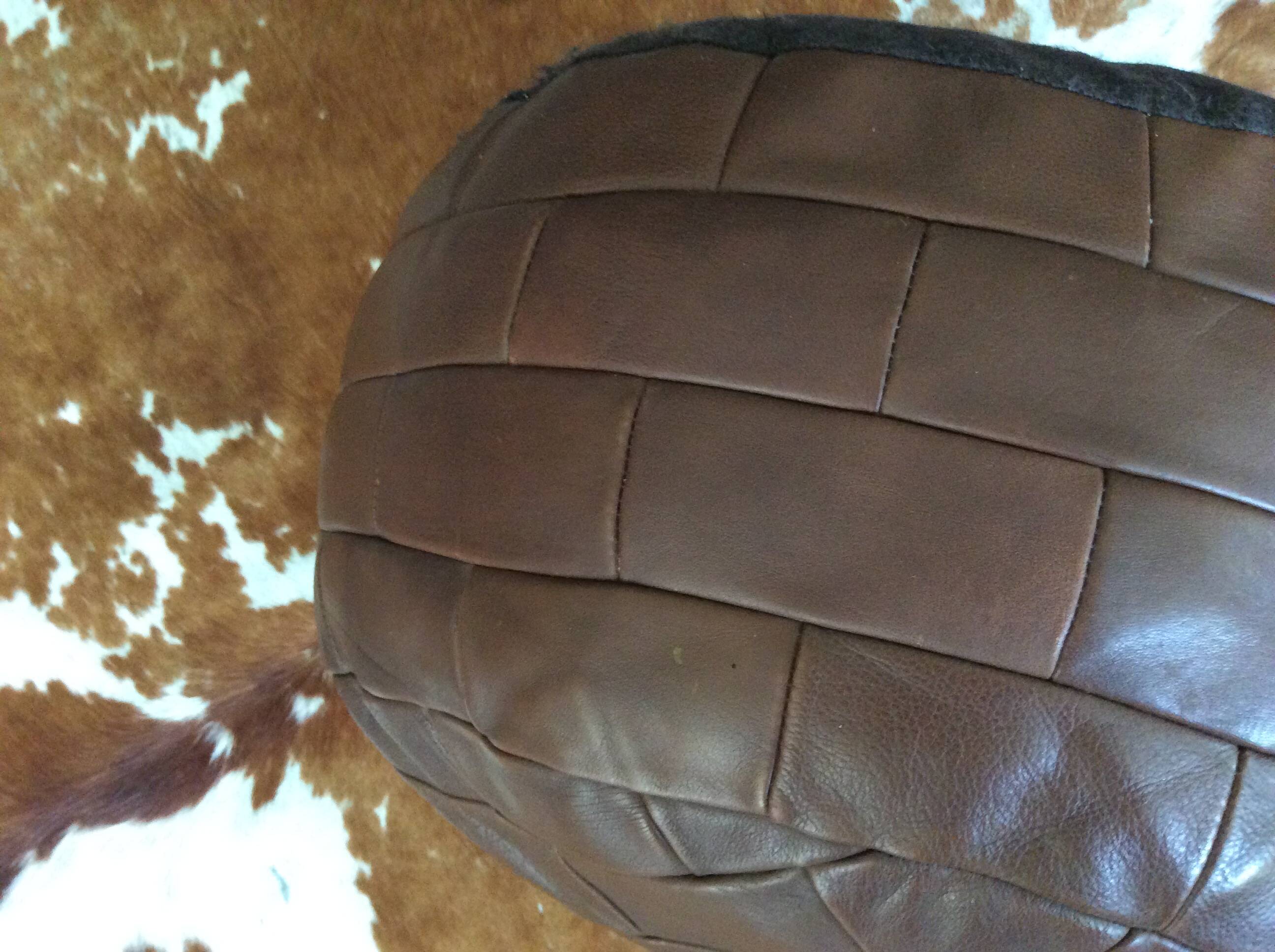 Pouf en cuir patchwork