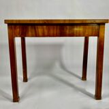 Biedermeier desk in 19th century cherry veneer