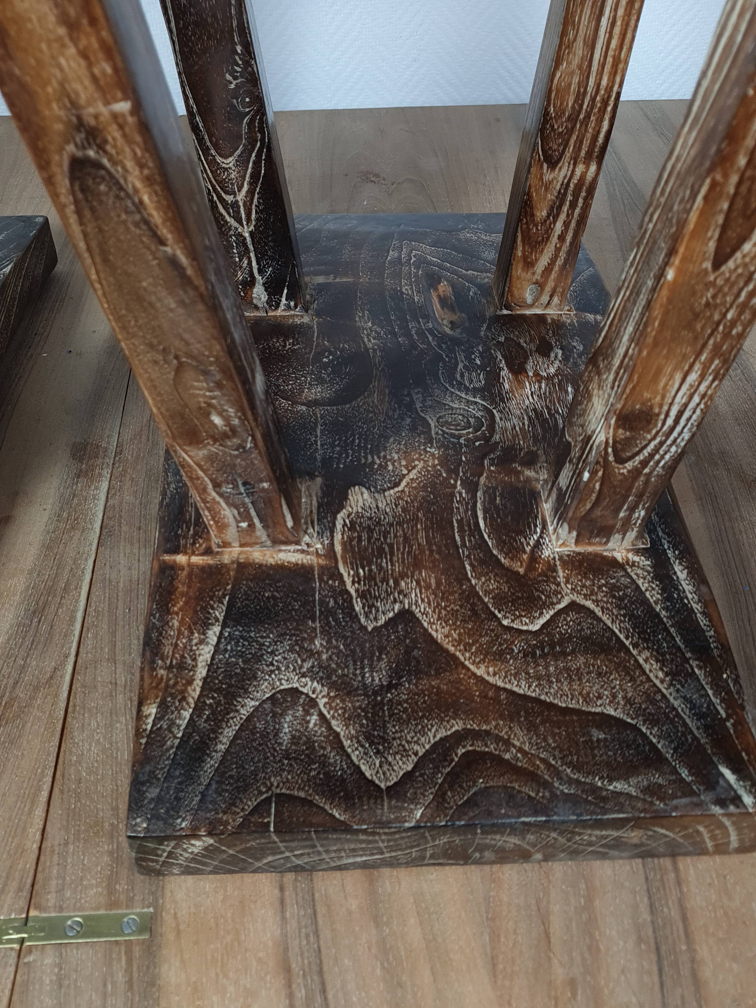 Pair of bar stool in cerused teak beautiful patina 74x50x26 cm.