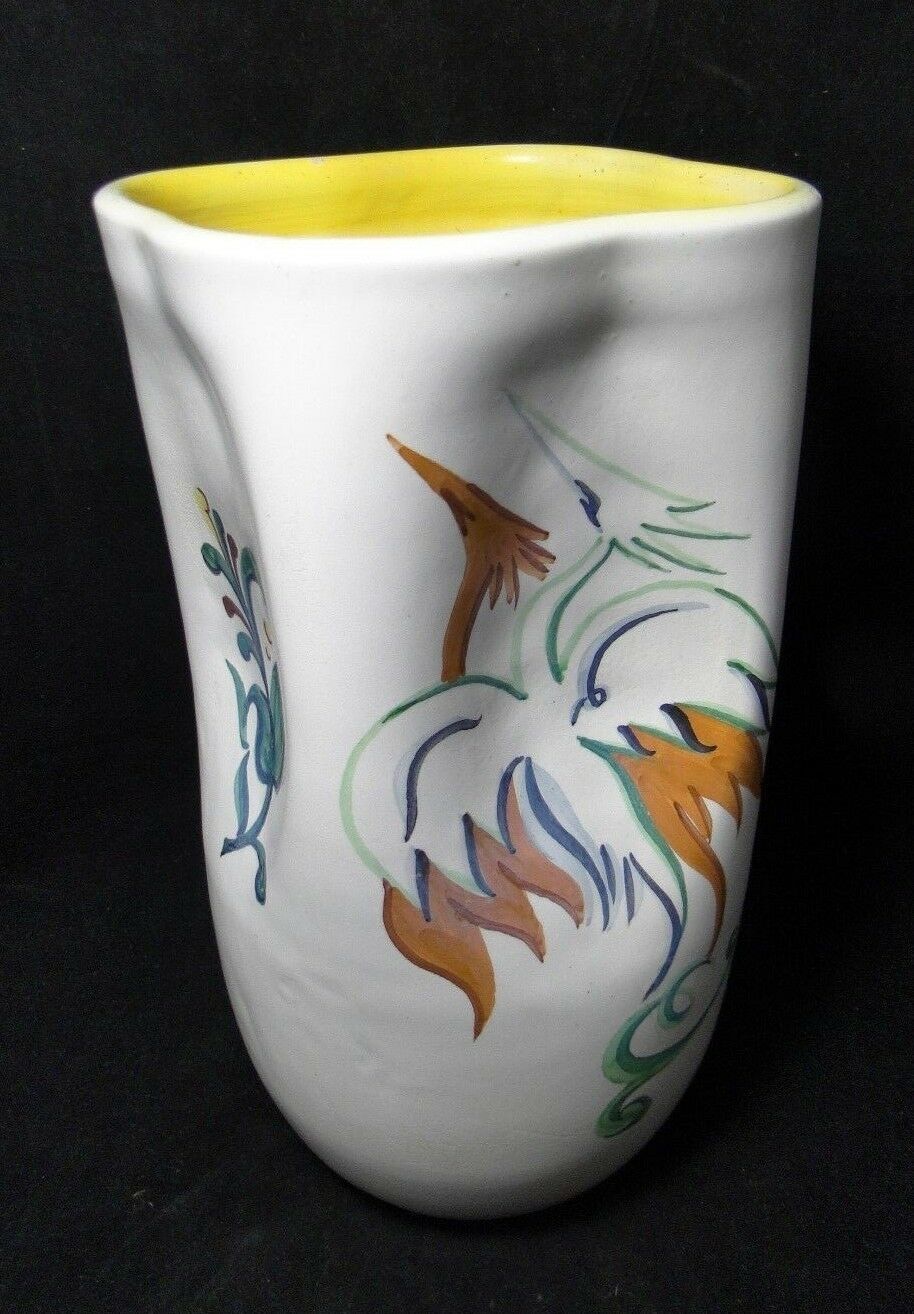 Cerart Monaco vase n° 947 with bird decoration