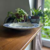 Lot of 5 plates and 1 cup Gien