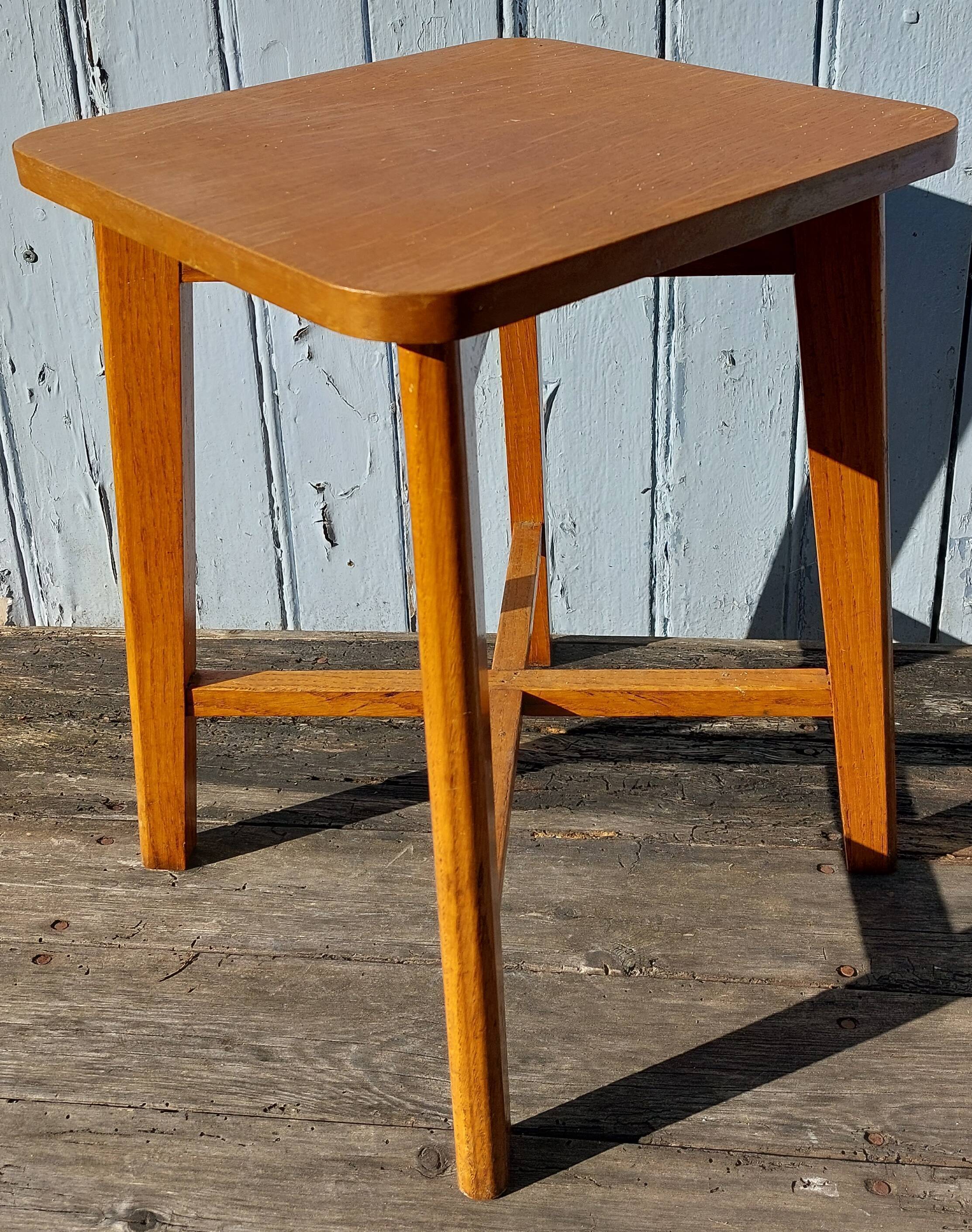 Tabouret scandinave