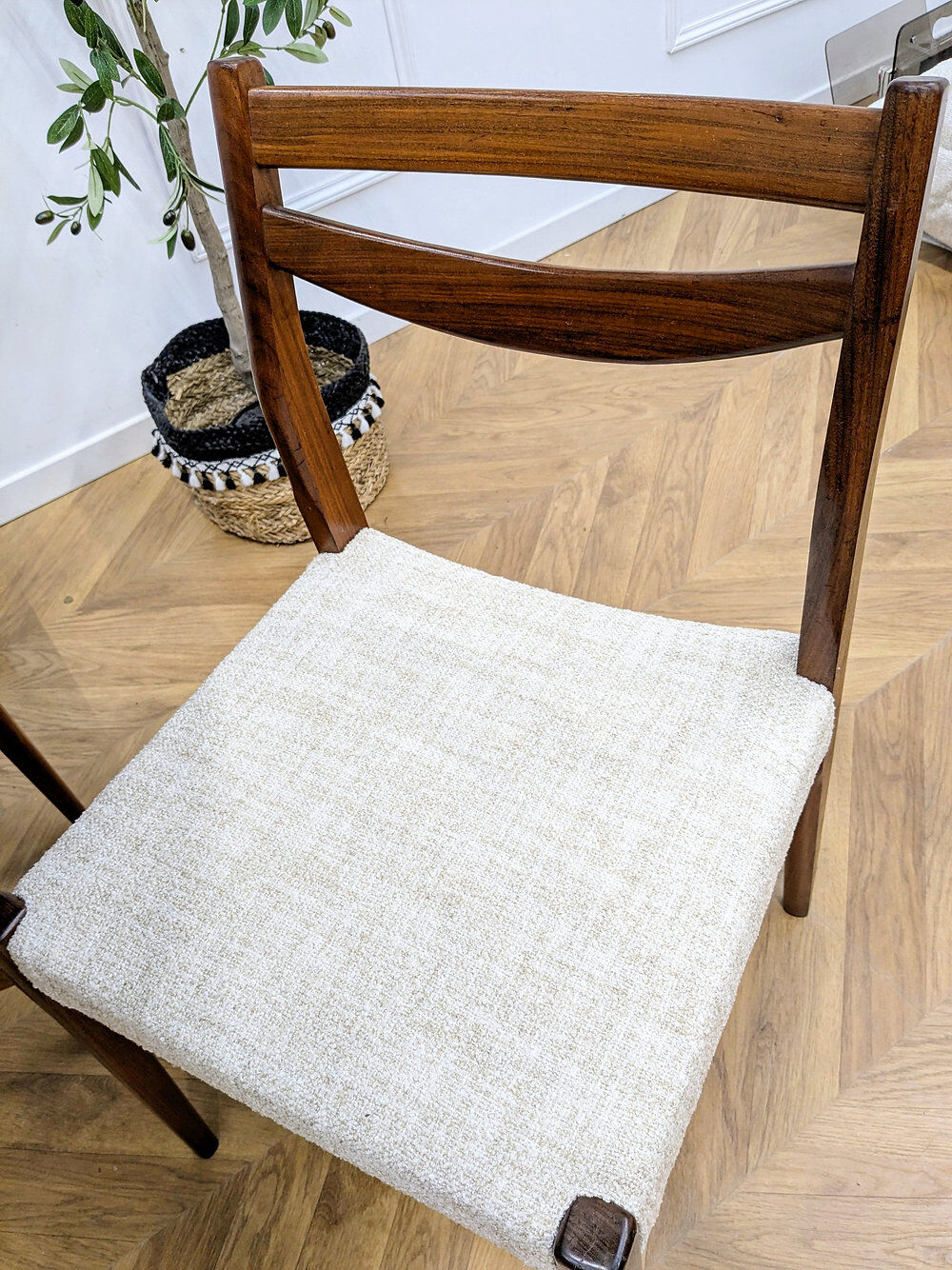 Set of 6 Scandinavian chairs