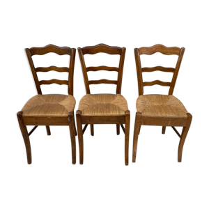 3 chaises paillées