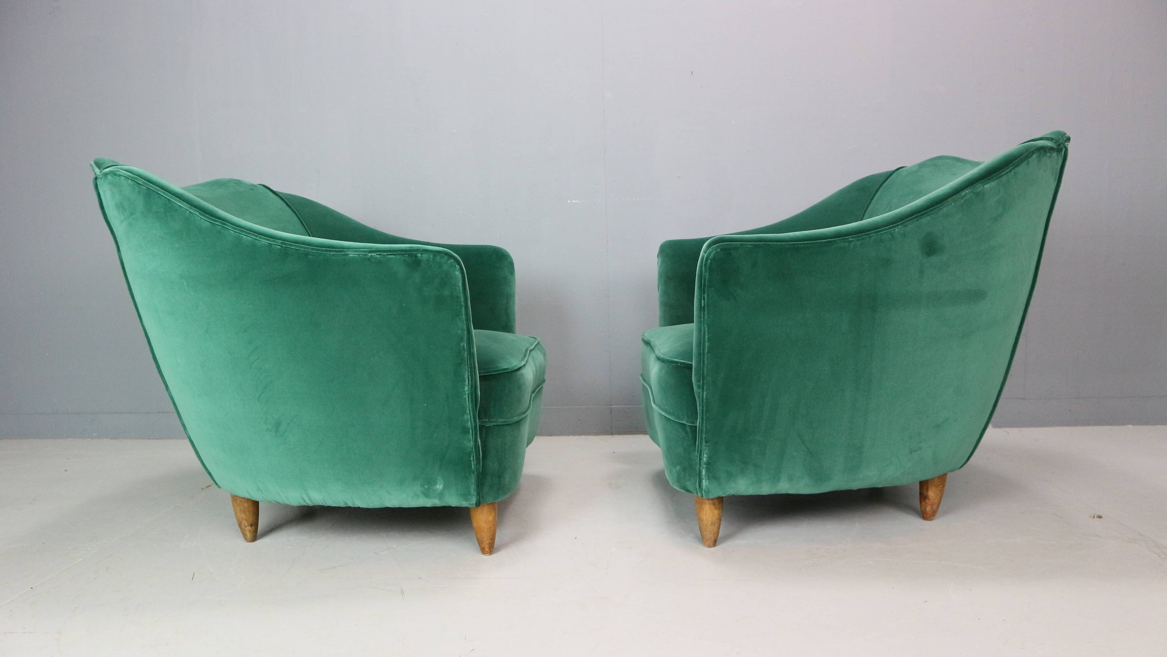 Pair of velvet armchairs Gio Ponti style
